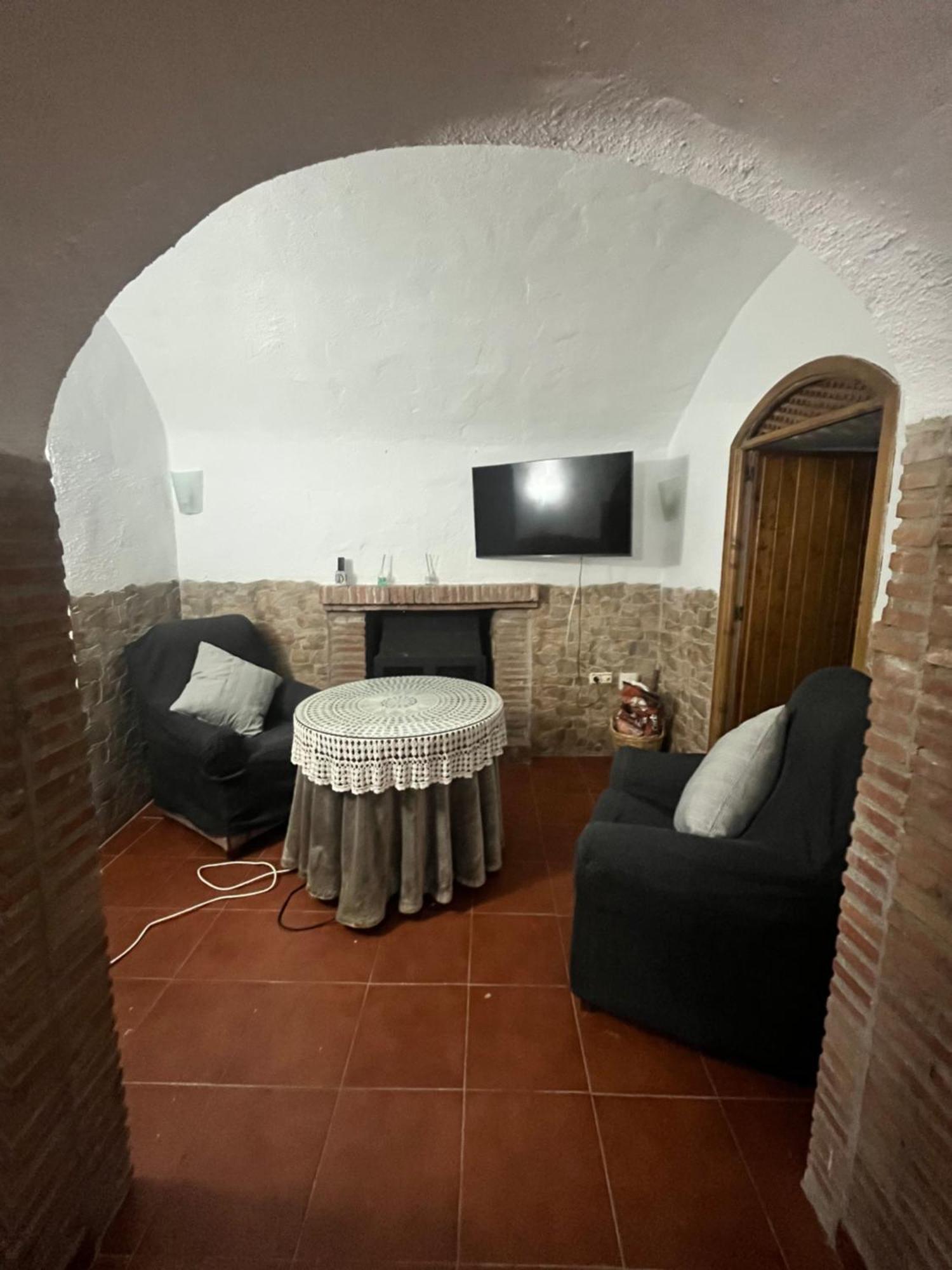 Вилла Casa Cueva La Estacion Гвадикс Экстерьер фото